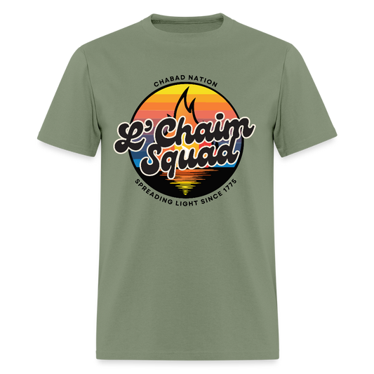 L’Chaim Squad – Spreading Light Men's T-Shirt | GILDAN 5000 - military green