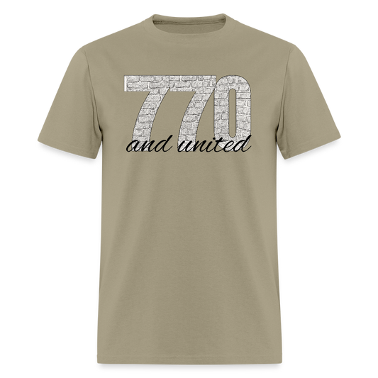 770 And United Men's T-Shirt | GILDAN 5000 - khaki