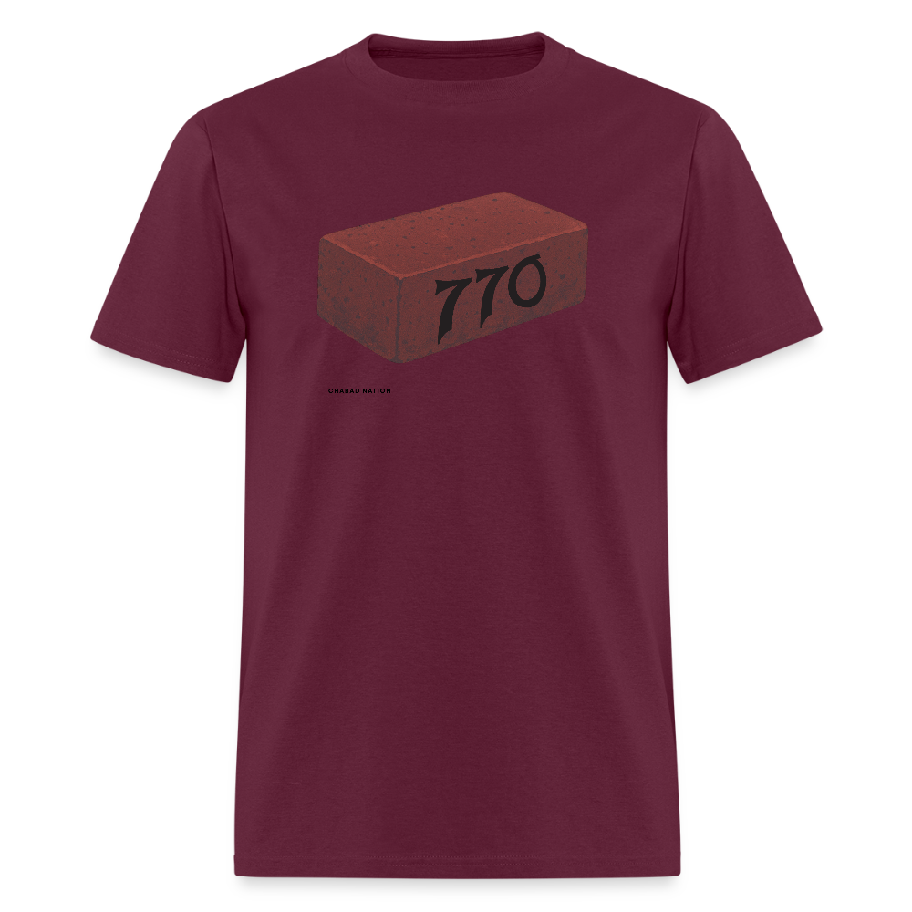 770 Solid Brick Men's T-Shirt | GILDAN 5000 - burgundy